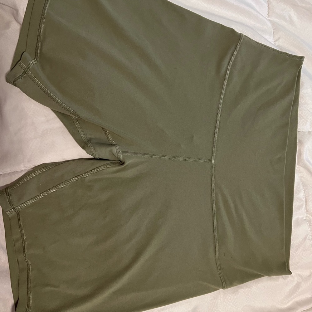 Lululemon Align Short 8" ROSEMARY GREEN